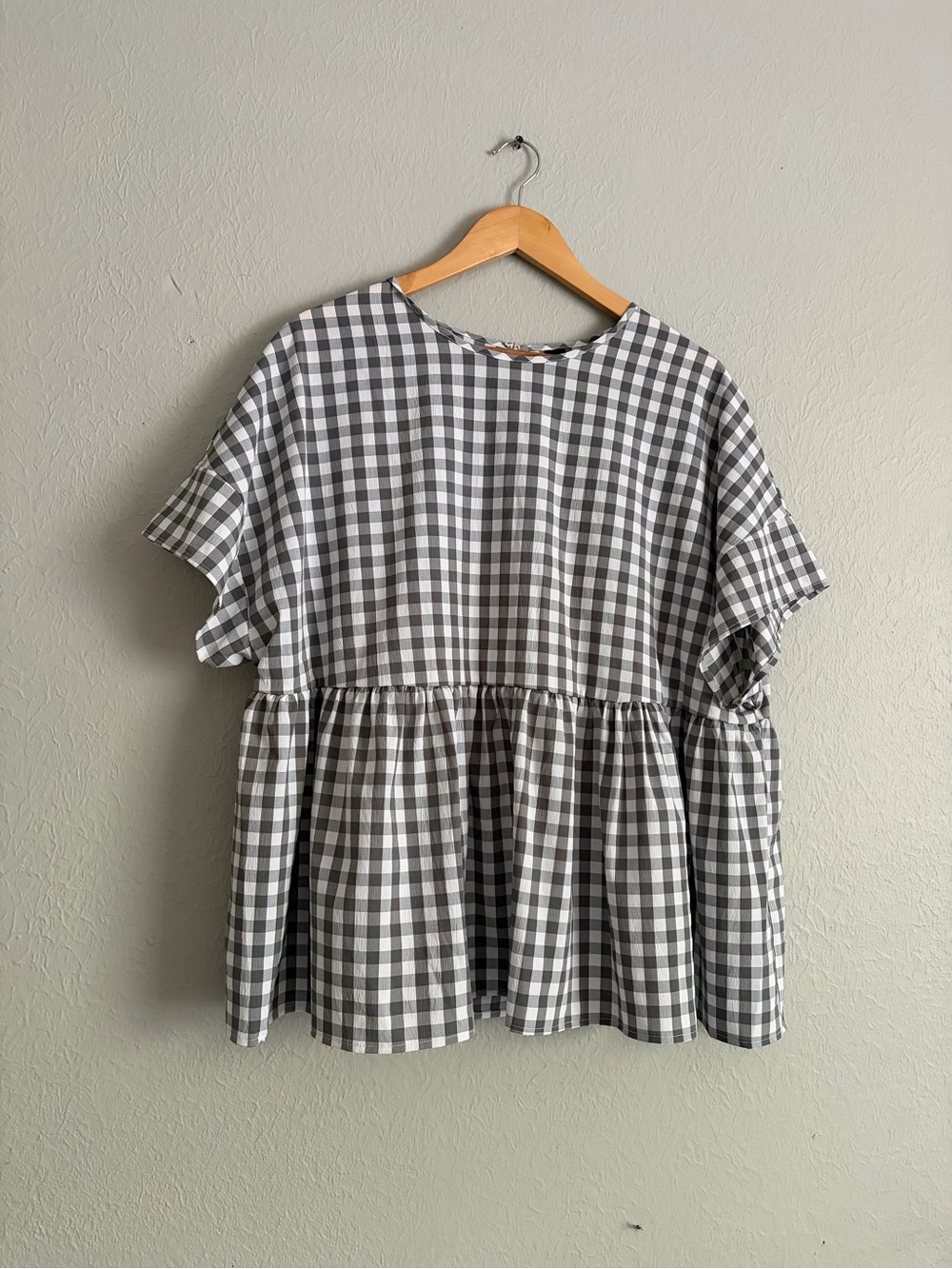 Gingham Peplum Short Sleeve Top